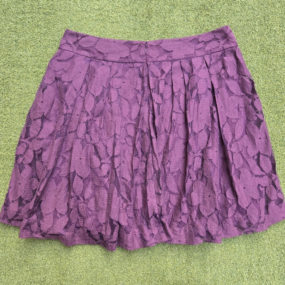 LOFT Skirt Women's 12P Purple Lace Floral Mini Ann Taylor - Picture 3 of 9